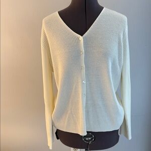Sag Harbor Soft Cream Ribbed V-Neck Button-Front Cardigan